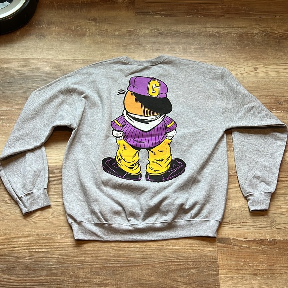 Garfield gray crew neck sweatshirt men fro t back logo size Large - Picture 3 of 3